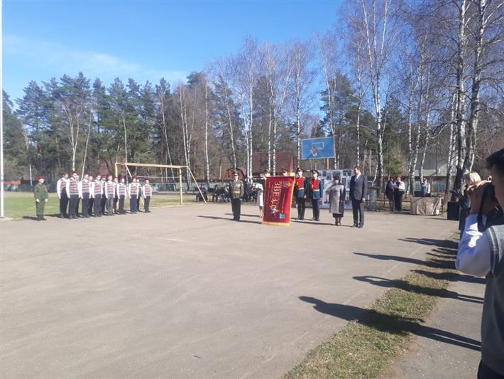Подмосковному военно-патриотическому клубу имени Героя России генерал-полковника Анатолия Романова вручено знамя