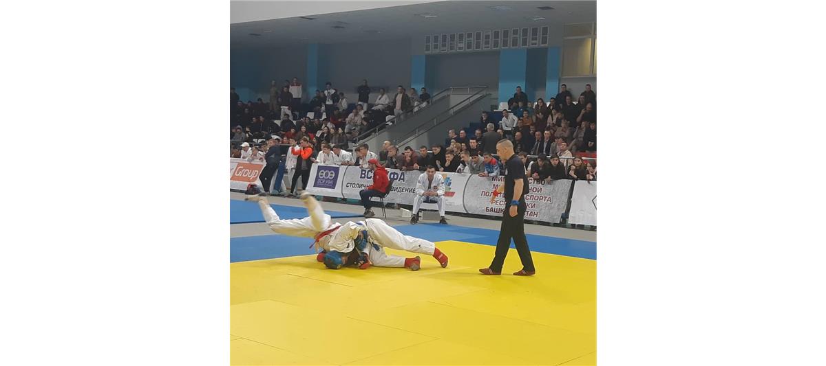 В Уфе состоялся ежегодный чемпионат Республики Башкортостан по рукопашному бою памяти погибших при исполнении служебных обязанностей сотрудников СОБР