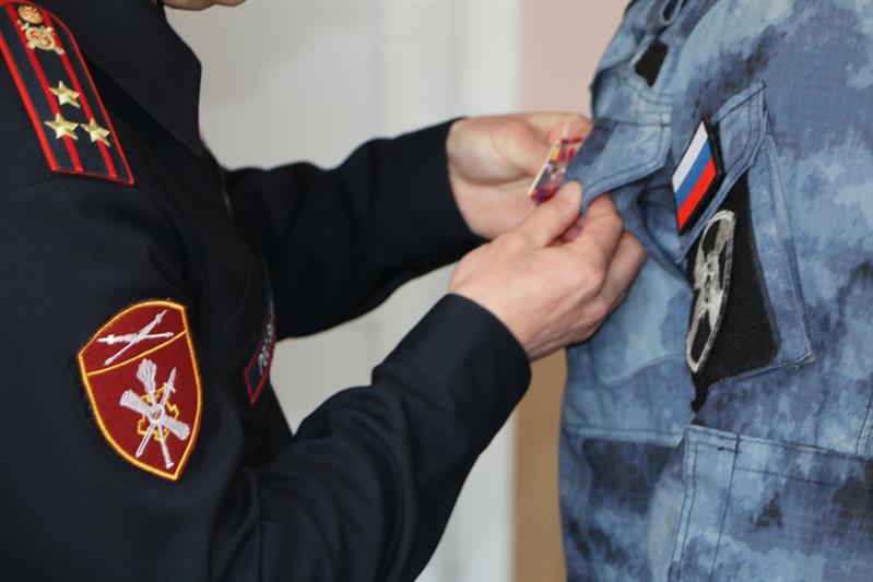 Сотрудников благовещенского ОМОН поздравили с наступающей годовщиной образования отряда (фото)
