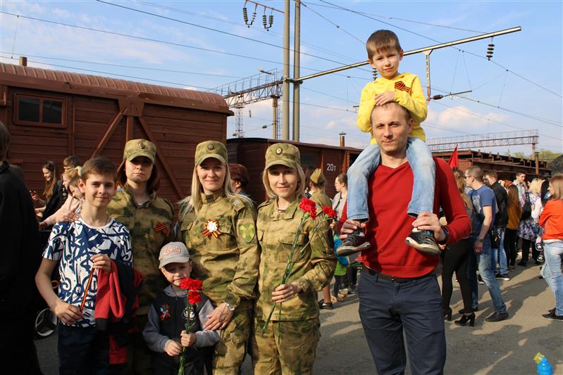 Военнослужащие Росгвардии приняли участие во встрече «Поезда Победы» В Липецке