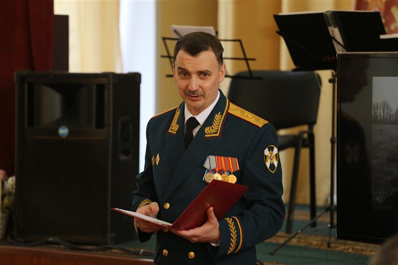 Военнослужащие соединения Центрального округа Росгвардии по охране важных государственных объектов отметили профессиональный праздник