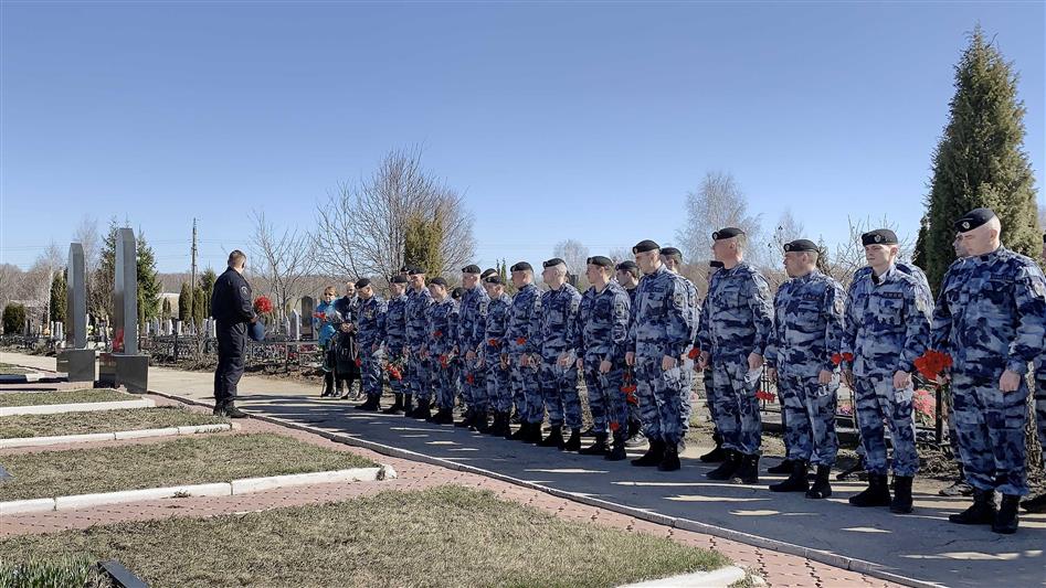 Бойцы рязанского ОМОН почтили память погибших сослуживцев