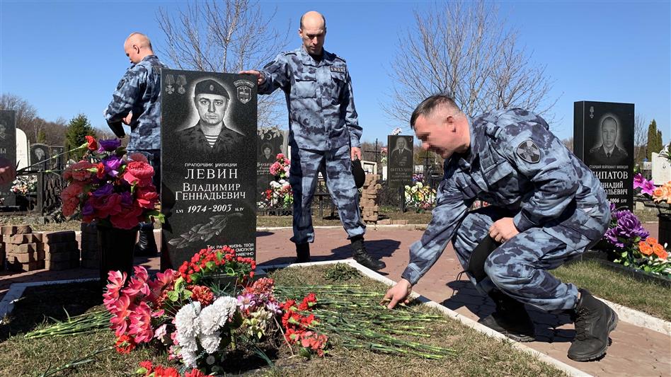 Бойцы рязанского ОМОН почтили память погибших сослуживцев