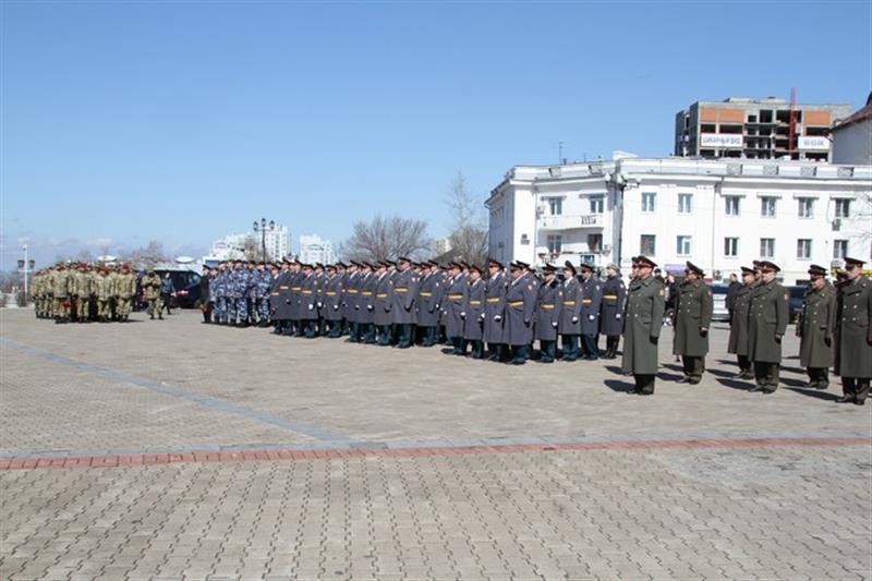 В Хабаровске на Стелу Героев Отечества внесено имя Героя России генерал-полковника Игоря Груднова  