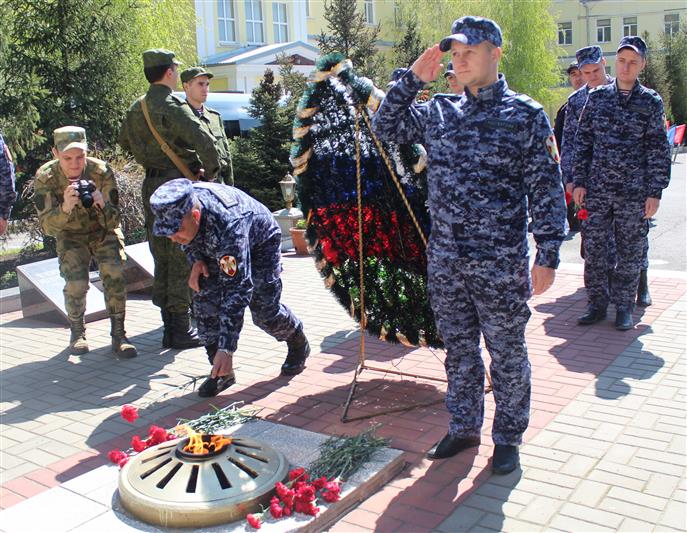 В Ростове-на-Дону дан старт южному этапу автопробега Росгвардии «Вахта памяти. Сыны Великой Победы» (фото)