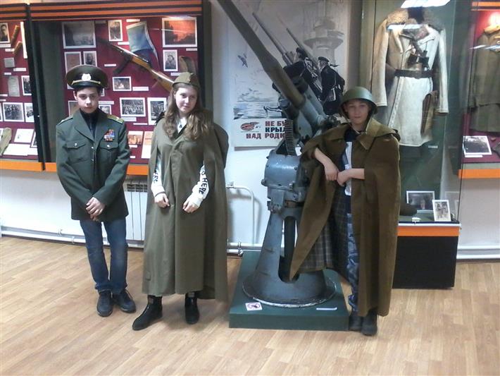 Кадеты ростовского подшефного класса Росгвардии побывали на экскурсиях в Ярославле