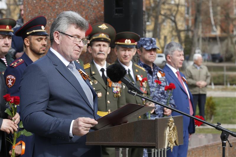 Колонна автопробега Росгвардии «Вахта Памяти. Сыны Великой Победы» посетила города Тверской области (фото)