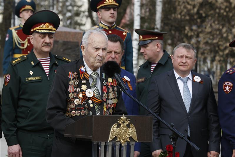 Колонна автопробега Росгвардии «Вахта Памяти. Сыны Великой Победы» посетила города Тверской области (фото)