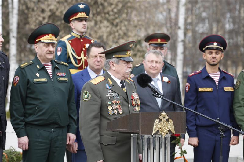 Колонна автопробега Росгвардии «Вахта Памяти. Сыны Великой Победы» посетила города Тверской области (фото)