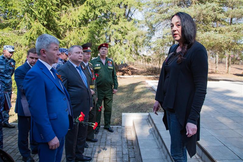 Участники автопробега Росгвардии «Вахта Памяти. Сыны Великой Победы» в Новгородской области (ФОТО)