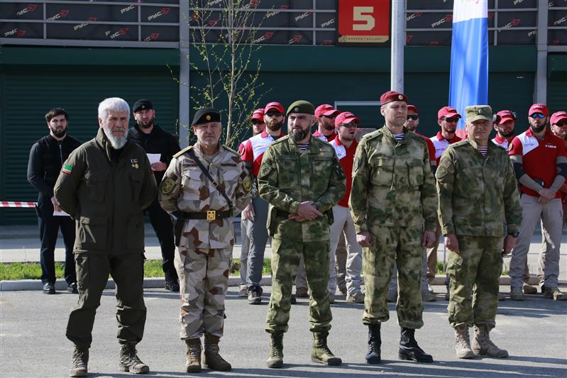 В Гудермесе стартовал VII открытый чемпионат по тактической стрельбе (фото, видео)