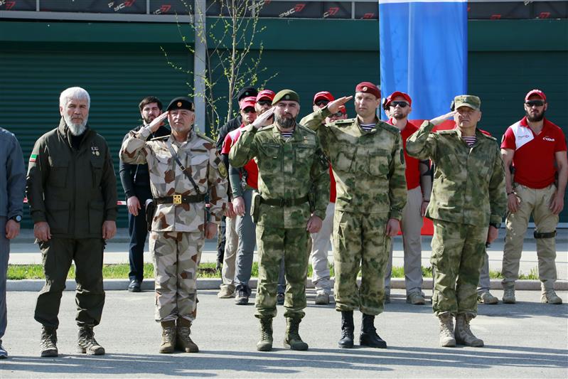 В Гудермесе стартовал VII открытый чемпионат по тактической стрельбе (фото, видео)