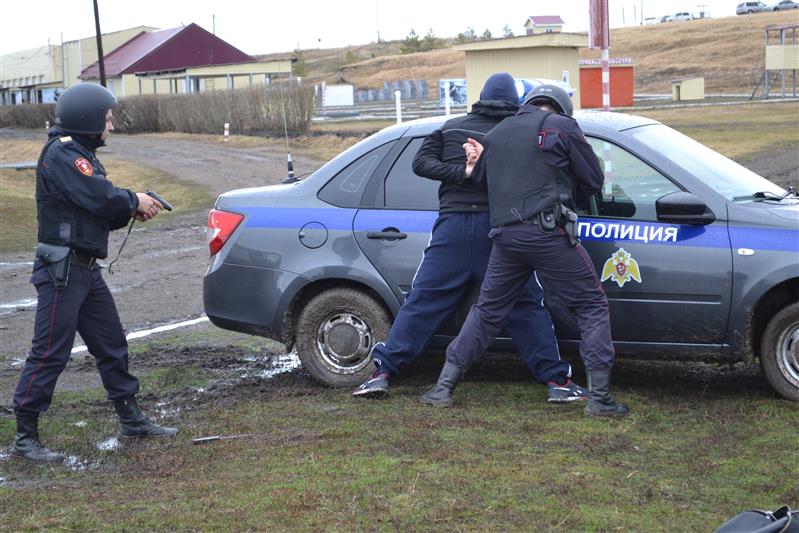 Определена лучшая группа задержания Управления Росгвардии по Омской области (видео)
