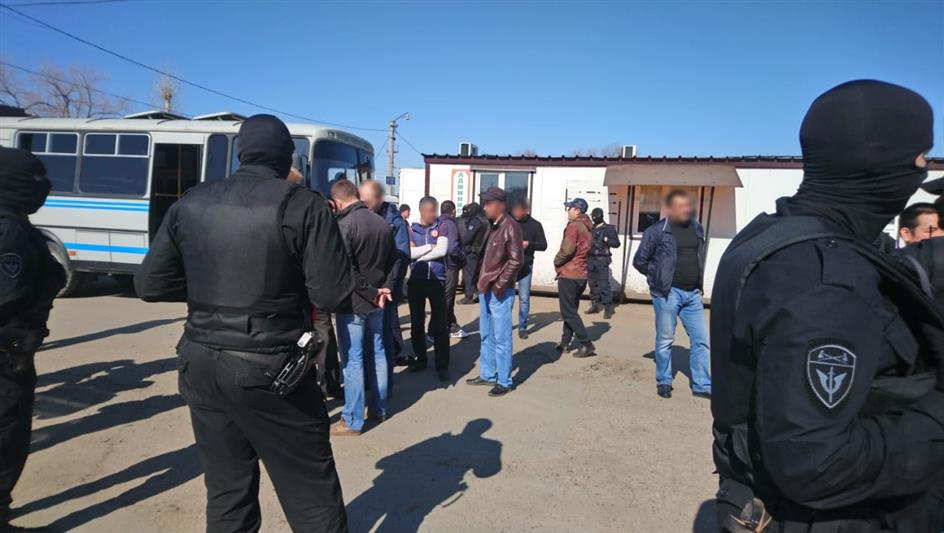 При поддержке ОМОН в Оренбурге задержаны нарушители миграционного законодательства
