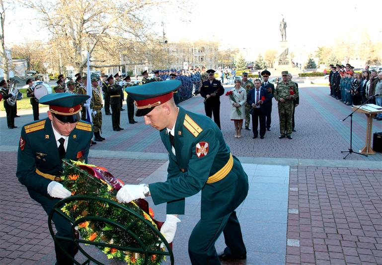 В Севастополе завершился южный этап всероссийской акции Росгвардии «Вахта памяти. Сыны Великой Победы» (фото)