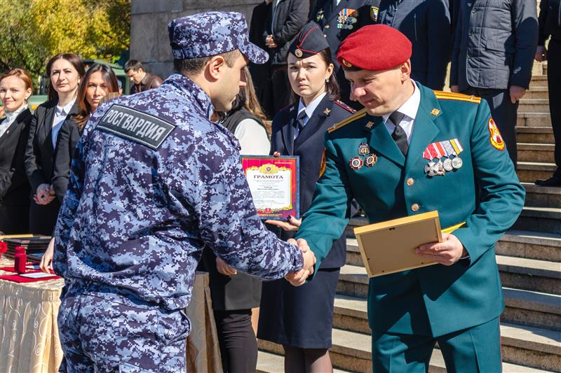 Кубанские росгвардейцы подарили праздник жителям и гостям Сочи (фото, видео)