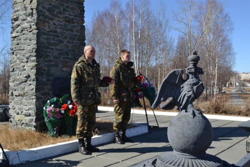 Военнослужащие лесновского полка Росгвардии почтили память Героя России Олега Терешкина