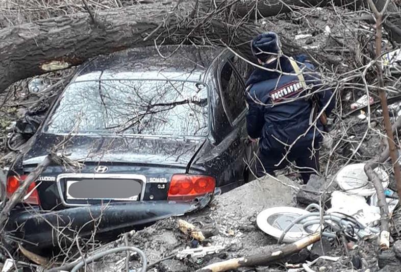 Росгвардейцы оказали помощь пострадавшему в ДТП саратовцу