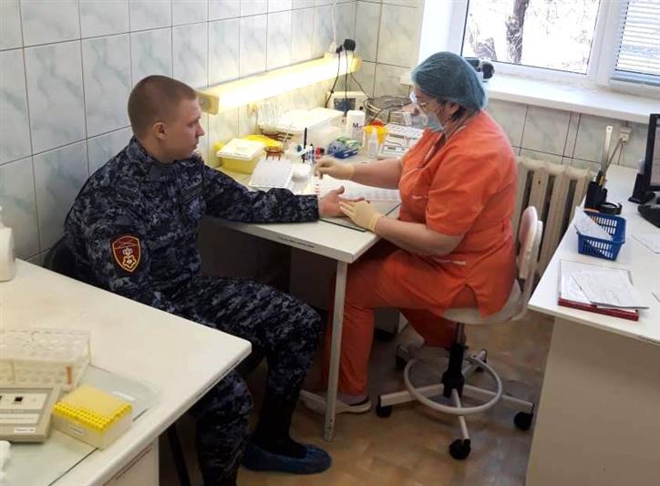 Волгоградские росгвардейцы присоединились к акции добровольной  безвозмездной сдачи крови