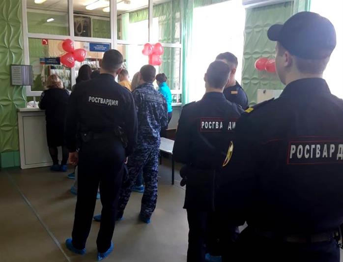 Волгоградские росгвардейцы присоединились к акции добровольной безвозмездной сдачи крови
