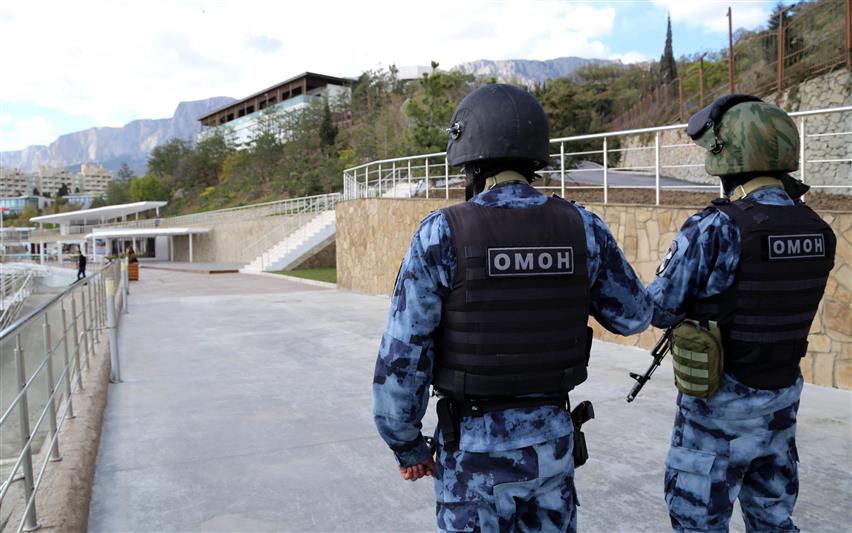 Военнослужащие и сотрудники крымского управления Росгвардии обеспечили безопасность Ялтинского международного экономического форума