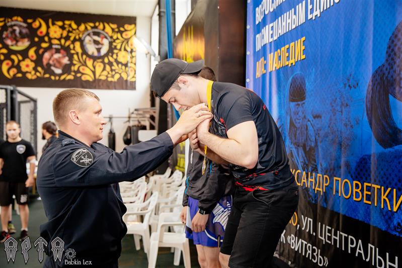 Офицер рязанского СОБР одержал победу на Всероссийском турнире по смешанным единоборствам