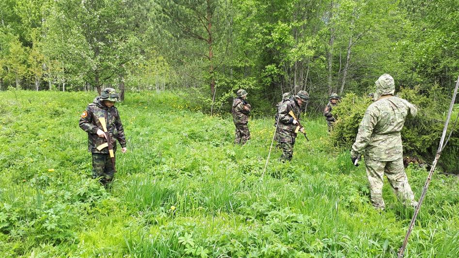 Вологодские омоновцы приняли участие в полевом выходе кадет из подшефной школы