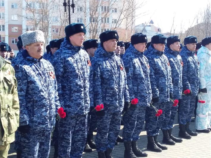 На Ямале росгвардейцы принимают активное  участие в праздничных мероприятиях Дня Победы