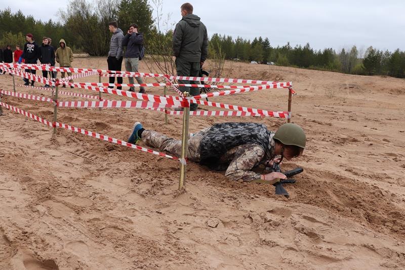 В Архангельской области при участии Росгвардии проведена военно-патриотическая игра памяти Михаила Калашникова