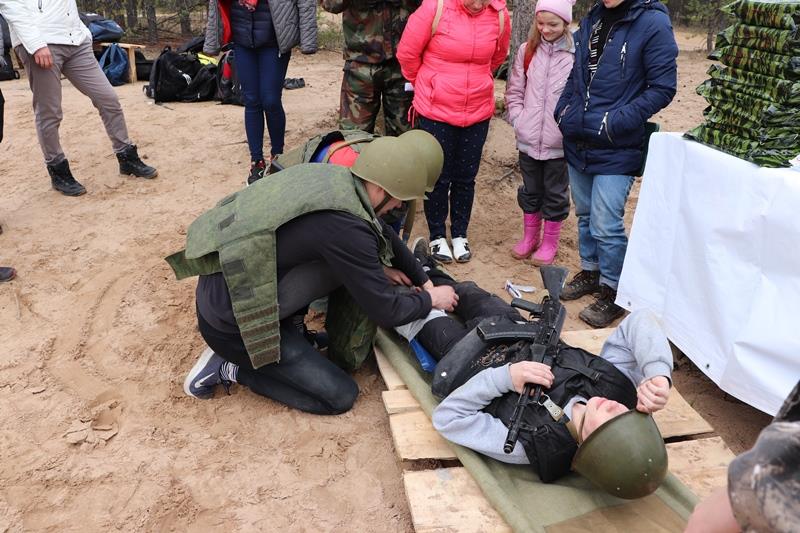 В Архангельской области при участии Росгвардии проведена военно-патриотическая игра памяти Михаила Калашникова