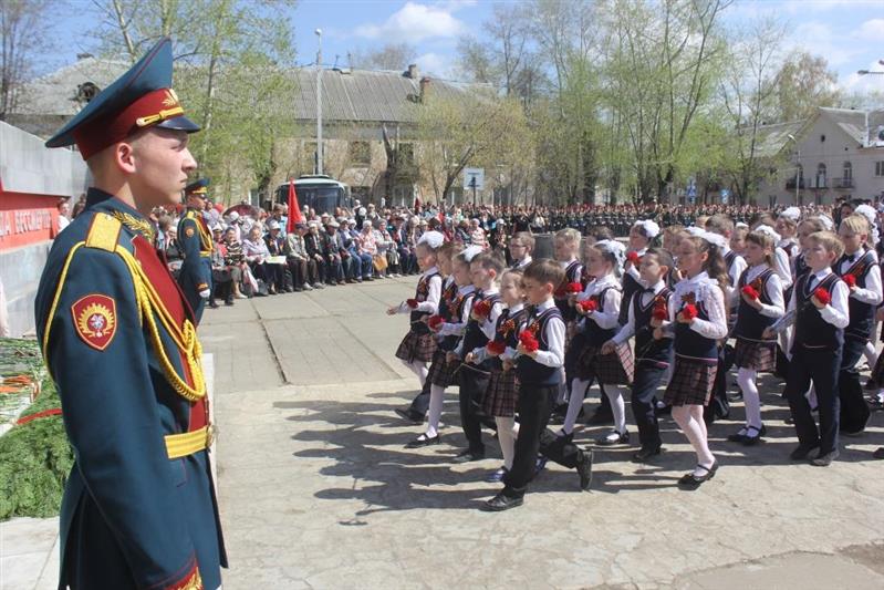 Парадные расчеты Пермского военного института Росгвардии приняли участие в праздничном мероприятии, посвященном Дню Победы