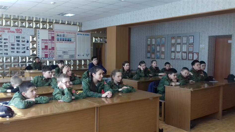 В Башкирии росгвардейцы провели увлекательный урок мужества для школьников