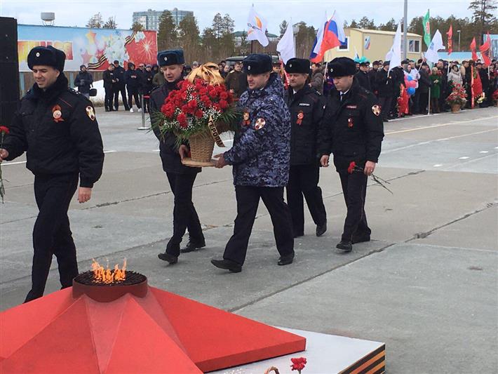 На Ямале росгвардейцы принимают активное  участие в праздничных мероприятиях Дня Победы