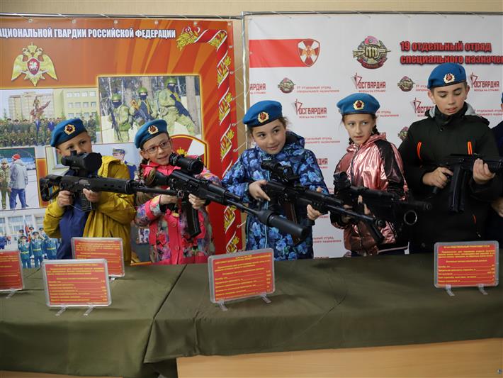 В новосибирском отряде спецназа «Ермак» Росгвардии прошел День призывника (фото, видео)