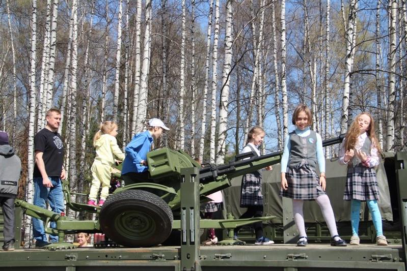 Военнослужащие Пермского военного института Росгвардии приняли участие в организации военно-патриотического мероприятия «Майский призыв»