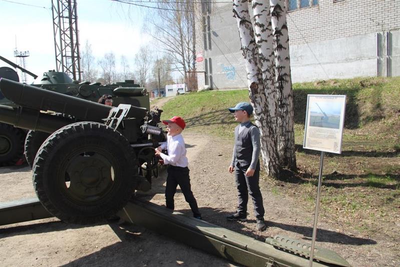 Военнослужащие Пермского военного института Росгвардии приняли участие в организации военно-патриотического мероприятия «Майский призыв»