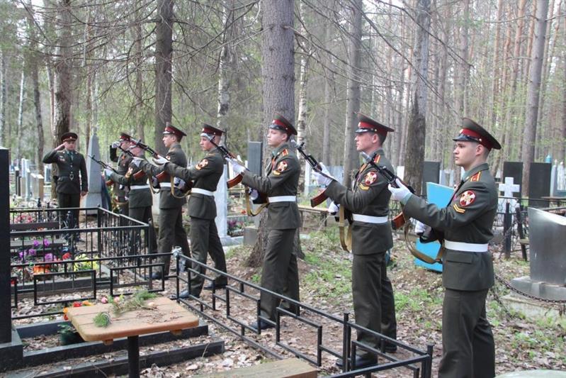 Военнослужащие Пермского военного института Росгвардии приняли участие в акции «Чтобы помнили…», посвященной Дню Победы