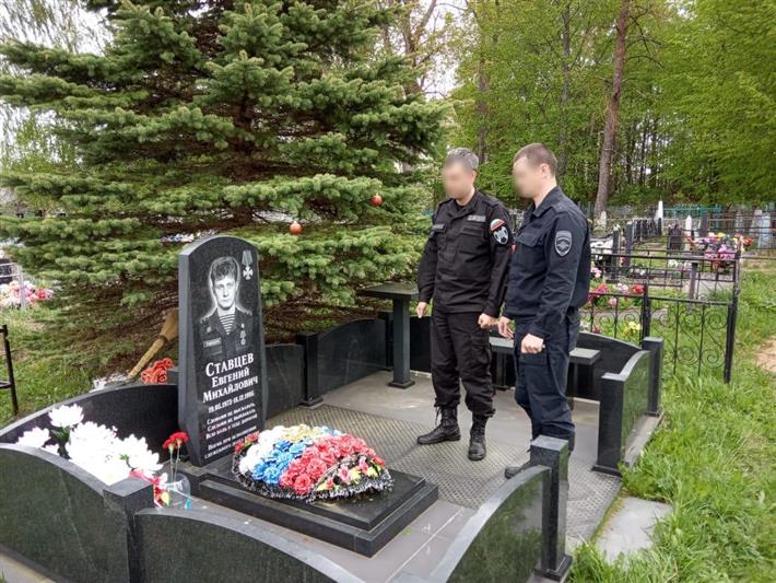 Вологодские омоновцы почтили память павшего сослуживца