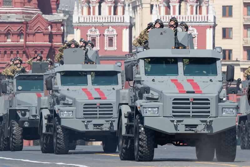 Директор Росгвардии генерал армии Виктор Золотов вручил награды участникам парада Победы  2019 года (фото, видео)