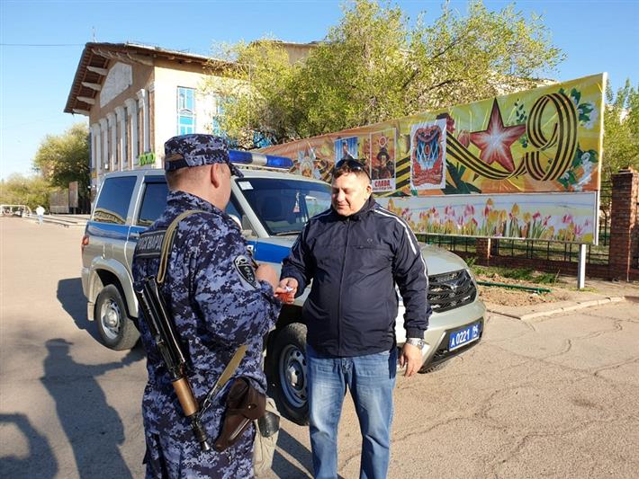 Сотрудники Главного управления Росгвардии по Московской области присоединились  к патриотической  акции  «Георгиевская лента»