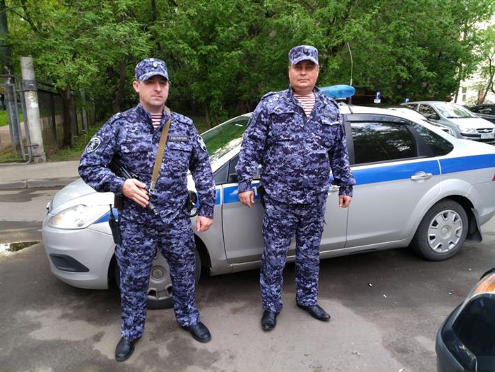 Сотрудники вневедомственной охраны спасли пожилого мужчину