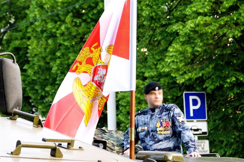 Военнослужащие и сотрудники Южного округа Росгвардии приняли участие в мероприятиях в честь Дня Победы