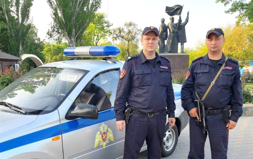 В Ростове-на-Дону сотрудники Росгвардии задержали злоумышленника, напавшего на студента с целью ограбления