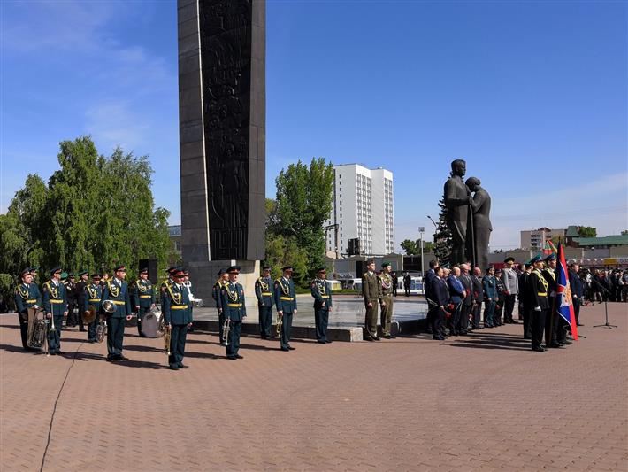 В Алтайском крае росгвардейцы поздравили боевых товарищей-пограничников с профессиональным праздником