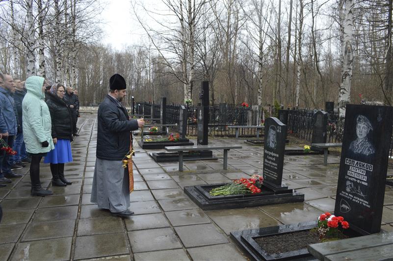В Архангельске почтили память бойца ОМОН Алексея Митрофанова