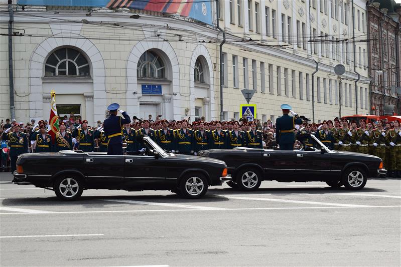 В Приволжье подразделения Росгвардии приняли участие в парадах и праздничных шествиях в честь 74-й годовщины Победы (фото)
