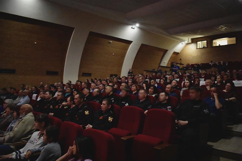В городах Югры стартовал патриотический проект Росгвардии «Пока сердца для чести живы…» с участием заслуженного артиста России Сергея Маховикова