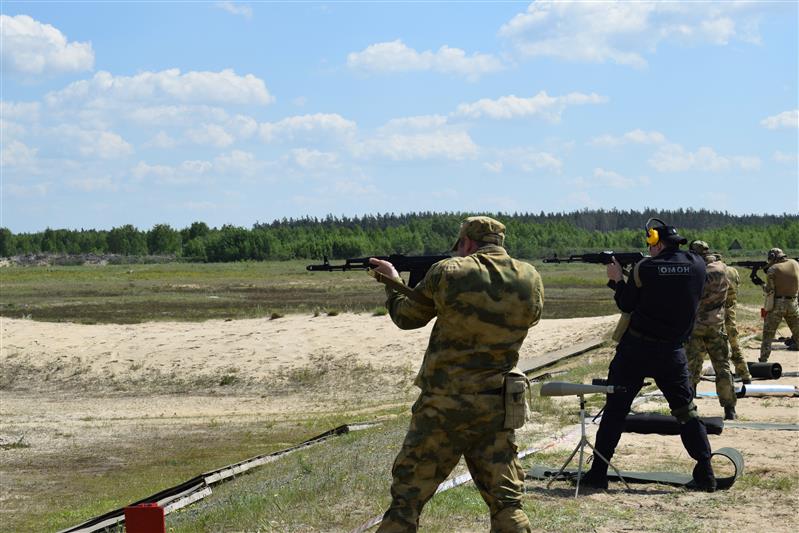 В Дзержинске прошел чемпионат Приволжского округа Росгвардии по стрельбе из боевого ручного стрелкового оружия (фото, видео)