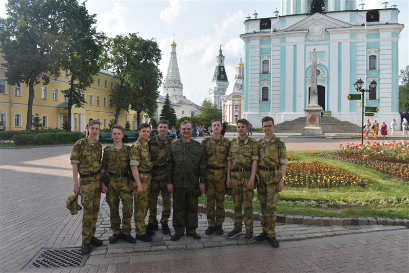 Воспитанники МПКУ им. М.А. Шолохова побывали с экскурсией в Троице-Сергиевой лавре