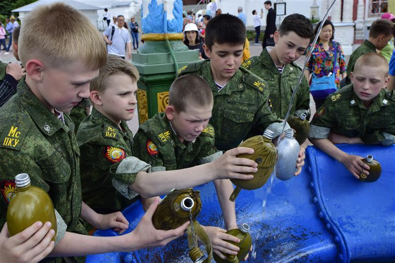 Воспитанники МПКУ им. М.А. Шолохова побывали с экскурсией в Троице-Сергиевой лавре